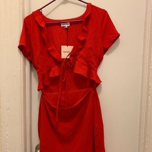 Cleaning out closet. Never worn.